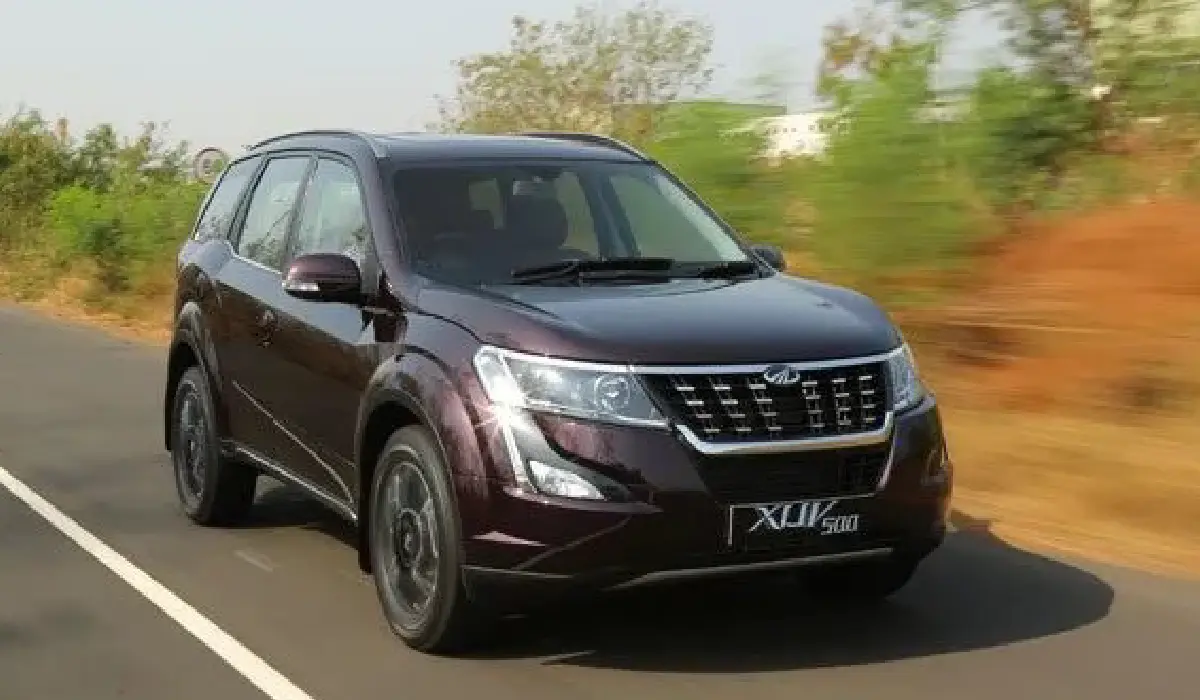Mahindra - XUV500 G AT - Luxury SUV Car Rentals - Preowned SUV Car - Exclusive Concierge Club.webp